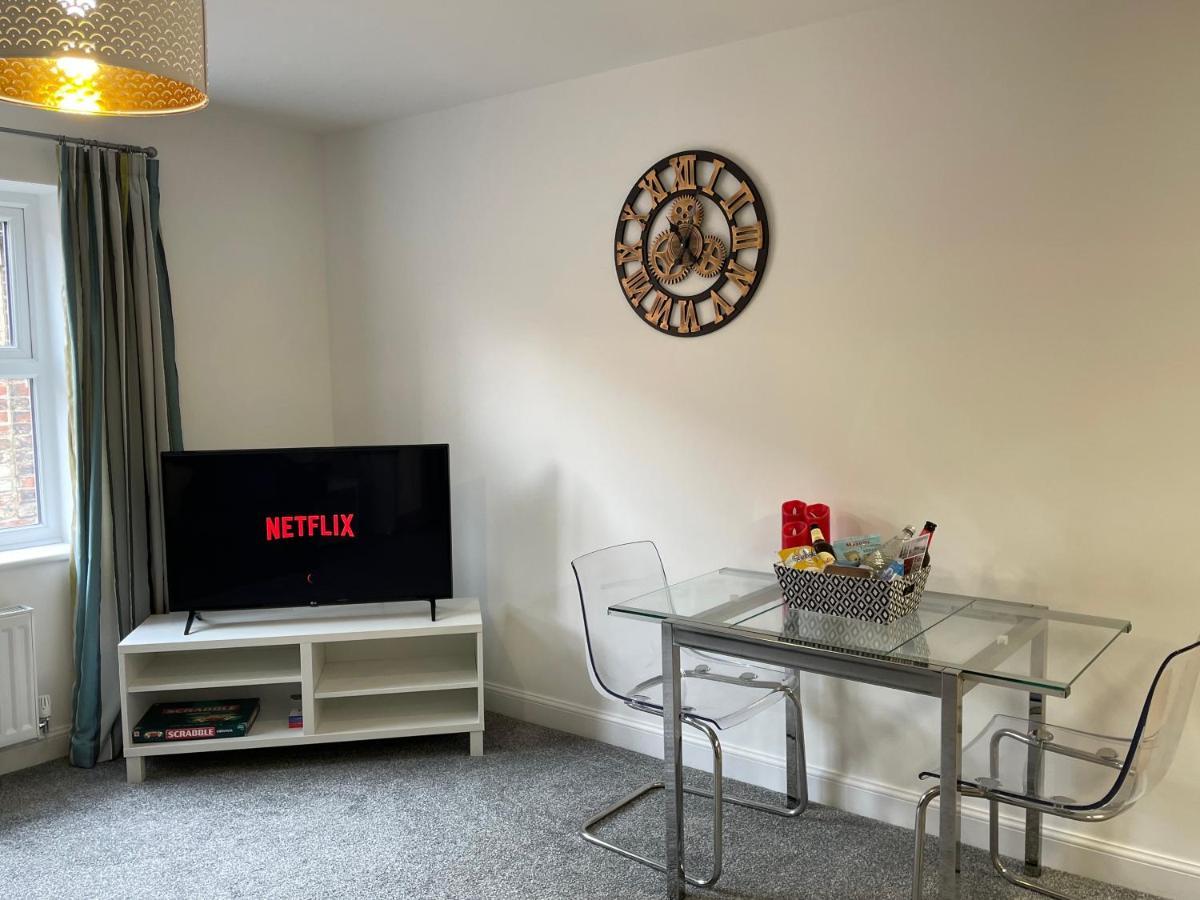 Fabulous One Bedroom Apartment In Ripon City Centre Kültér fotó