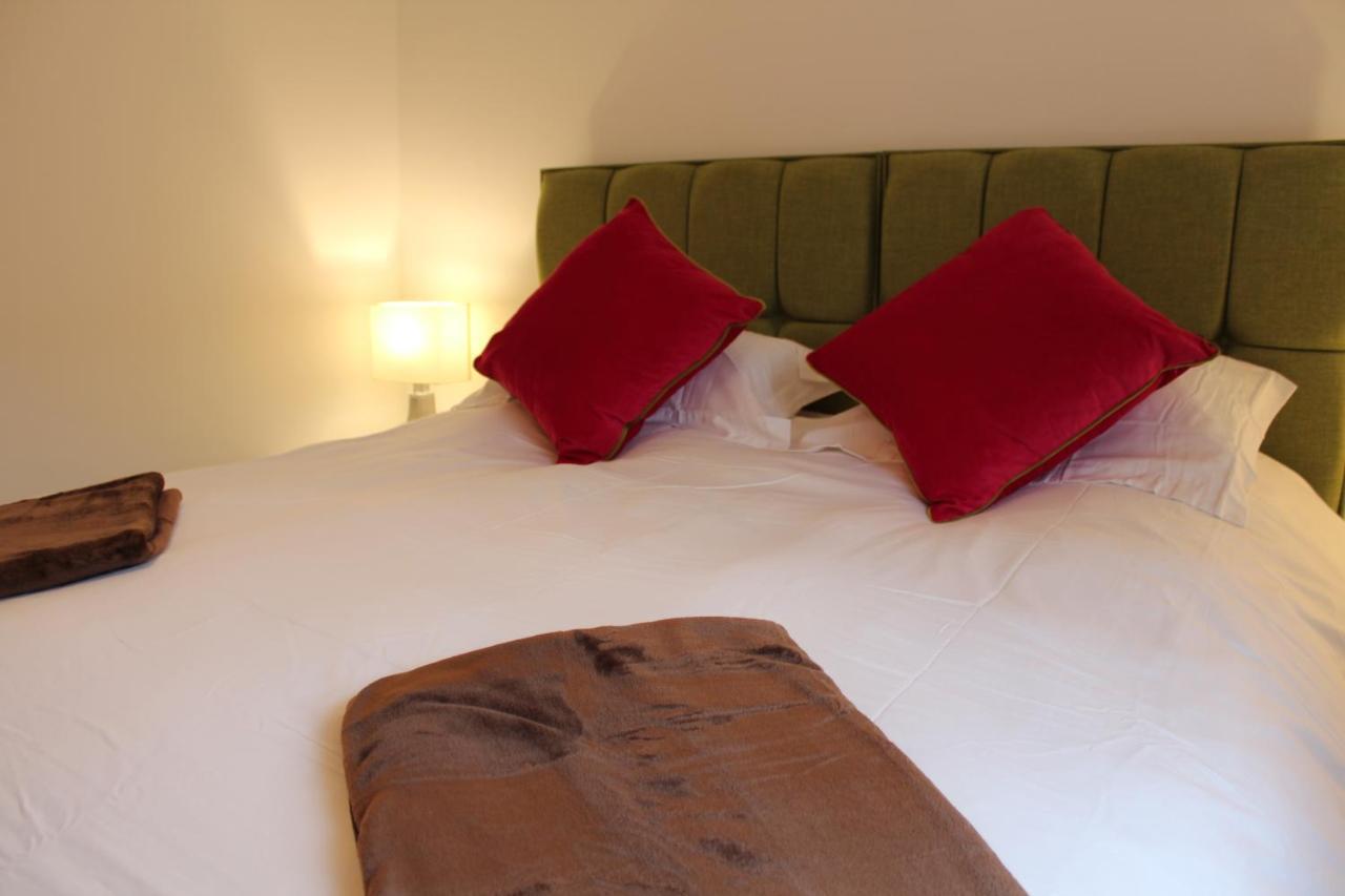 Fabulous One Bedroom Apartment In Ripon City Centre Kültér fotó