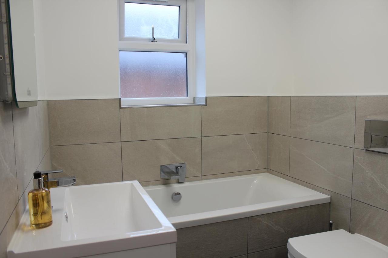 Fabulous One Bedroom Apartment In Ripon City Centre Kültér fotó