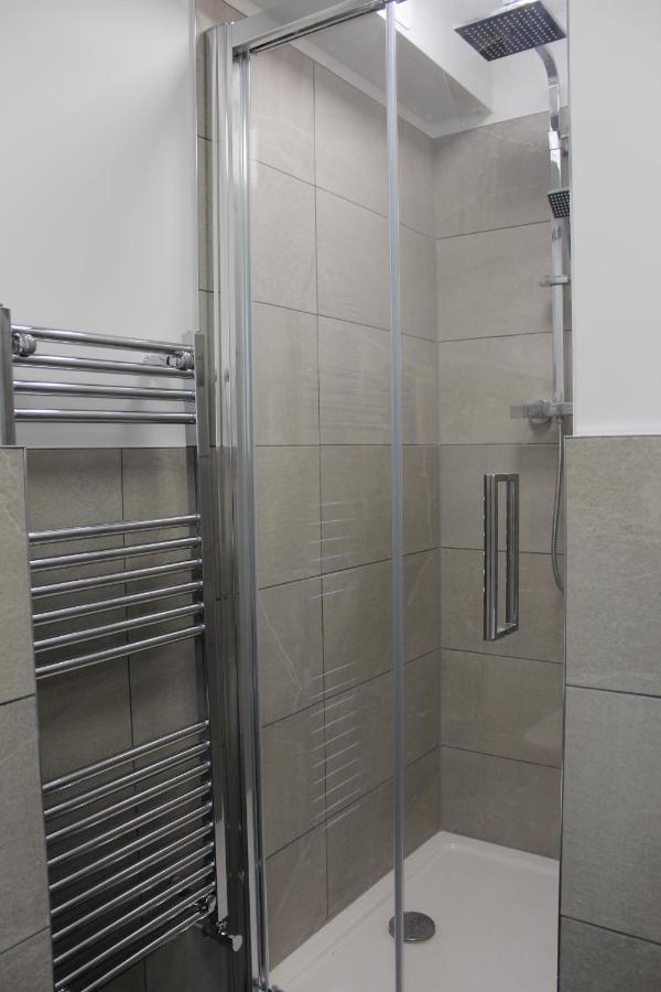 Fabulous One Bedroom Apartment In Ripon City Centre Kültér fotó