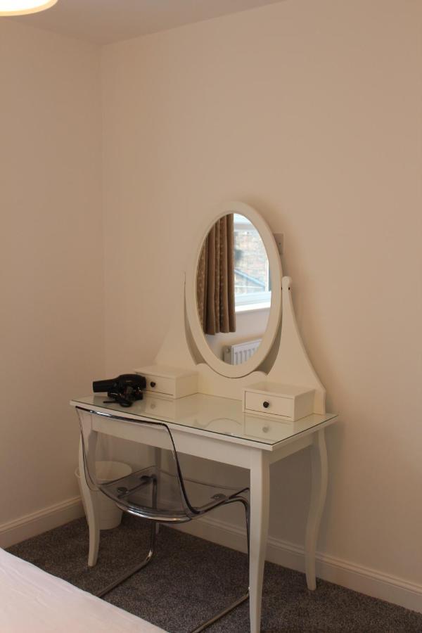 Fabulous One Bedroom Apartment In Ripon City Centre Kültér fotó